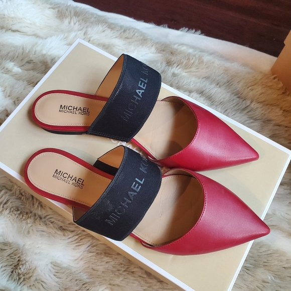 MICHAEL Michael Kors Shoes - Micheal michael kors mule